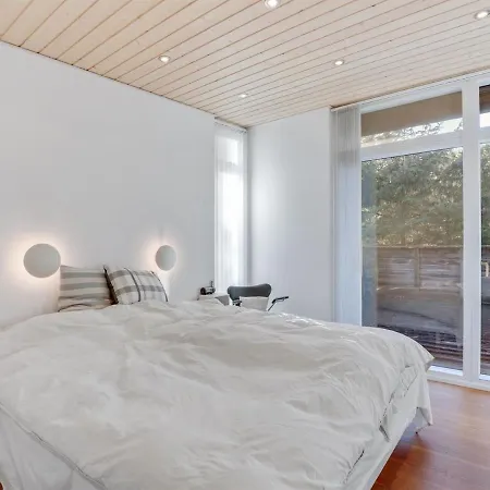 Holiday Yrja - 150m From The Sea In Bornholm By Interhome Neksø